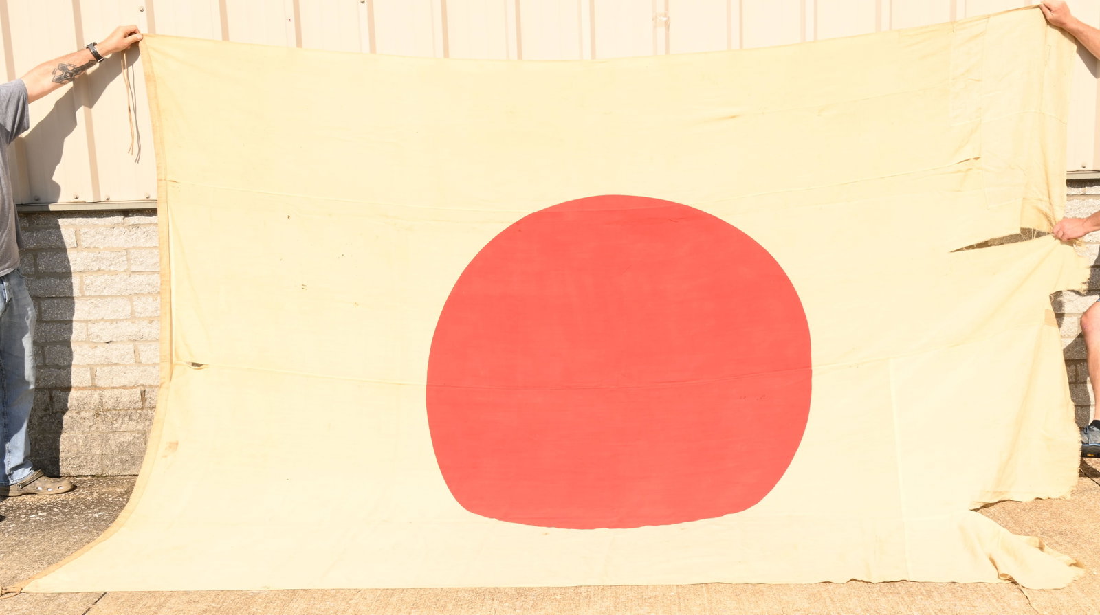 WWII VERY LARGE IMPERIAL JAPANESE NATIONAL FLAG (1 of 5)