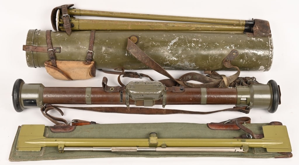 WWII RANGEFINDER BY WILD OF HEERBRUGG W CARRY CASE (1 of 11)