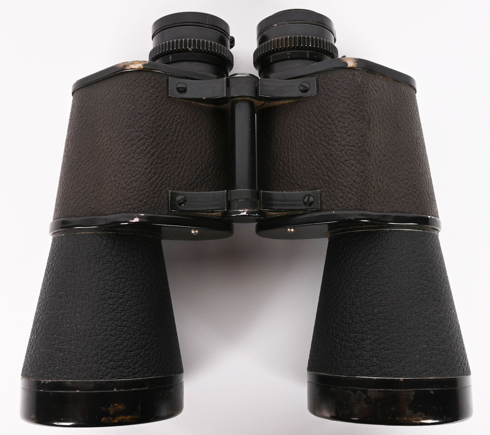 WWII IMPERIAL JAPANESE 10 X 70mm 7.1° BINOCLUARS (1 of 8)