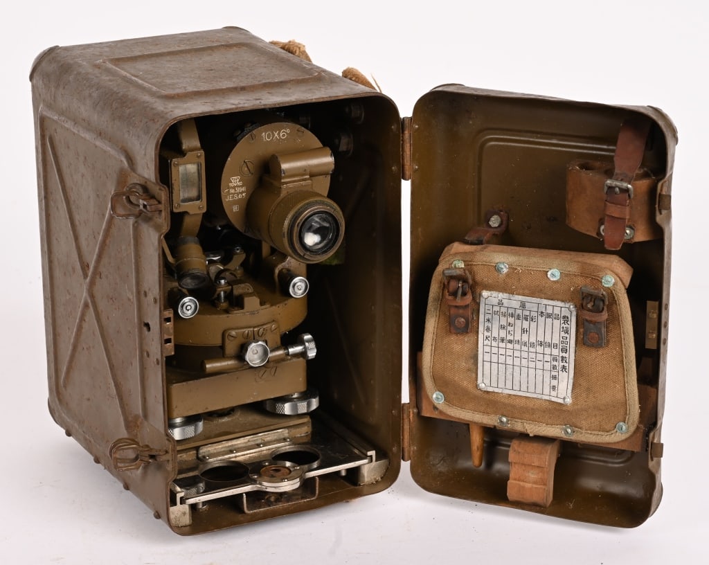 WWII IMPERIAL JAPANESE 10X6 THEODOLITE TRANSIT (1 of 9)