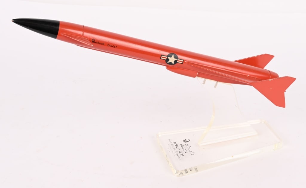BEECHCRAFT AQM-37A JAYHAWK MISSLE TARGET MODEL: Beechcraft AQM-37A Jayhawk Missile Target Model by Beech Aircraft measuring 14 1/2 inches long and in excellent condition being made of painted aluminum. The Beechcraft AQM-37 Jayhawk (originally
