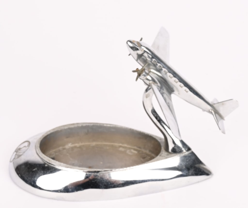 DOUGLAS DC-2 AIRPLANE SHIP MODEL ASHTRAY (1 of 6)