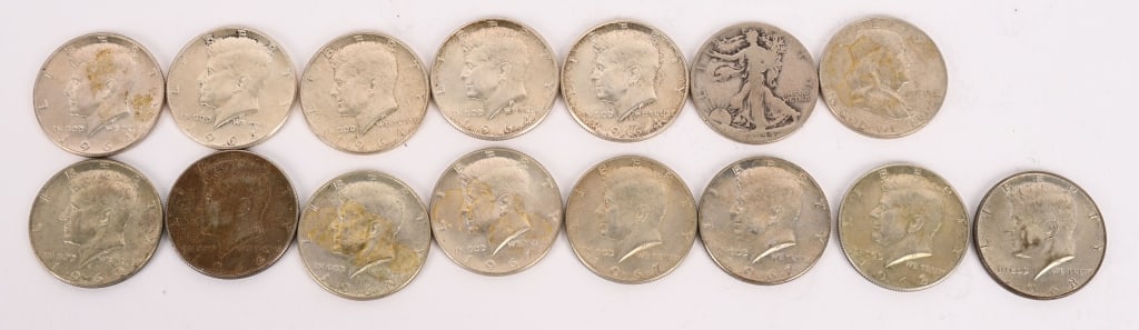 SILVER US KENNEDY HALF DOLLARS: Includes 7- 90% Silver and 8- 60% Silver. Conditions vary.
