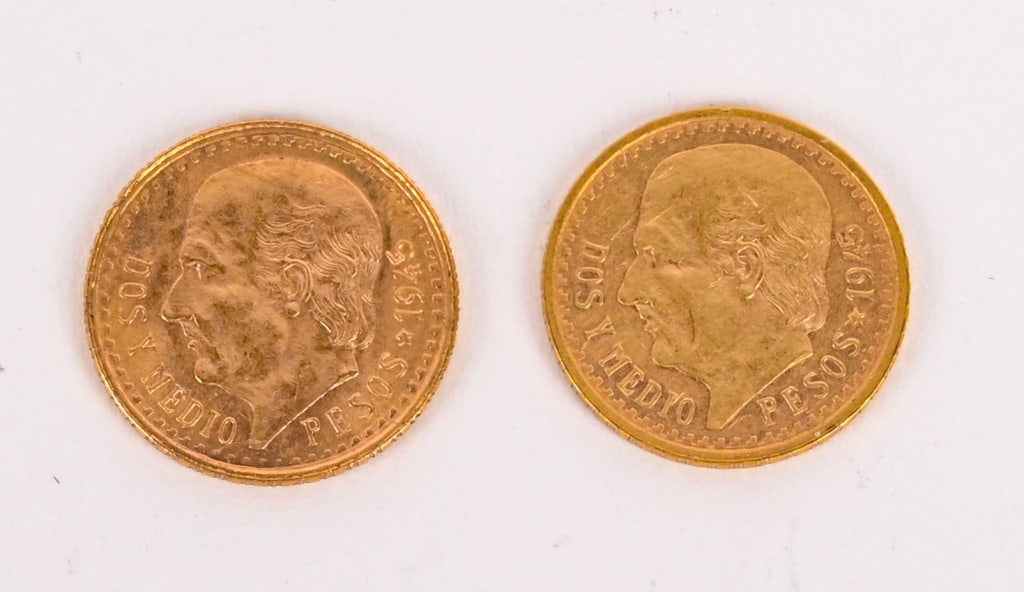2- 1945 MEXICO 2 1/2 PESO COINS 90% GOLD: 2- 1945 Mexico Peso 2 1/2 Peso Coins. 90% Gold