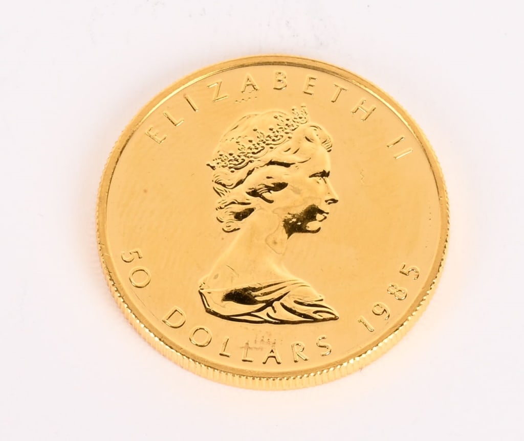 1985 CANADA GOLD MAPLE LEAF $50 COIN: 1985 Canada Gold Maple Leaf $50 Coin. 1oz .999 Gold