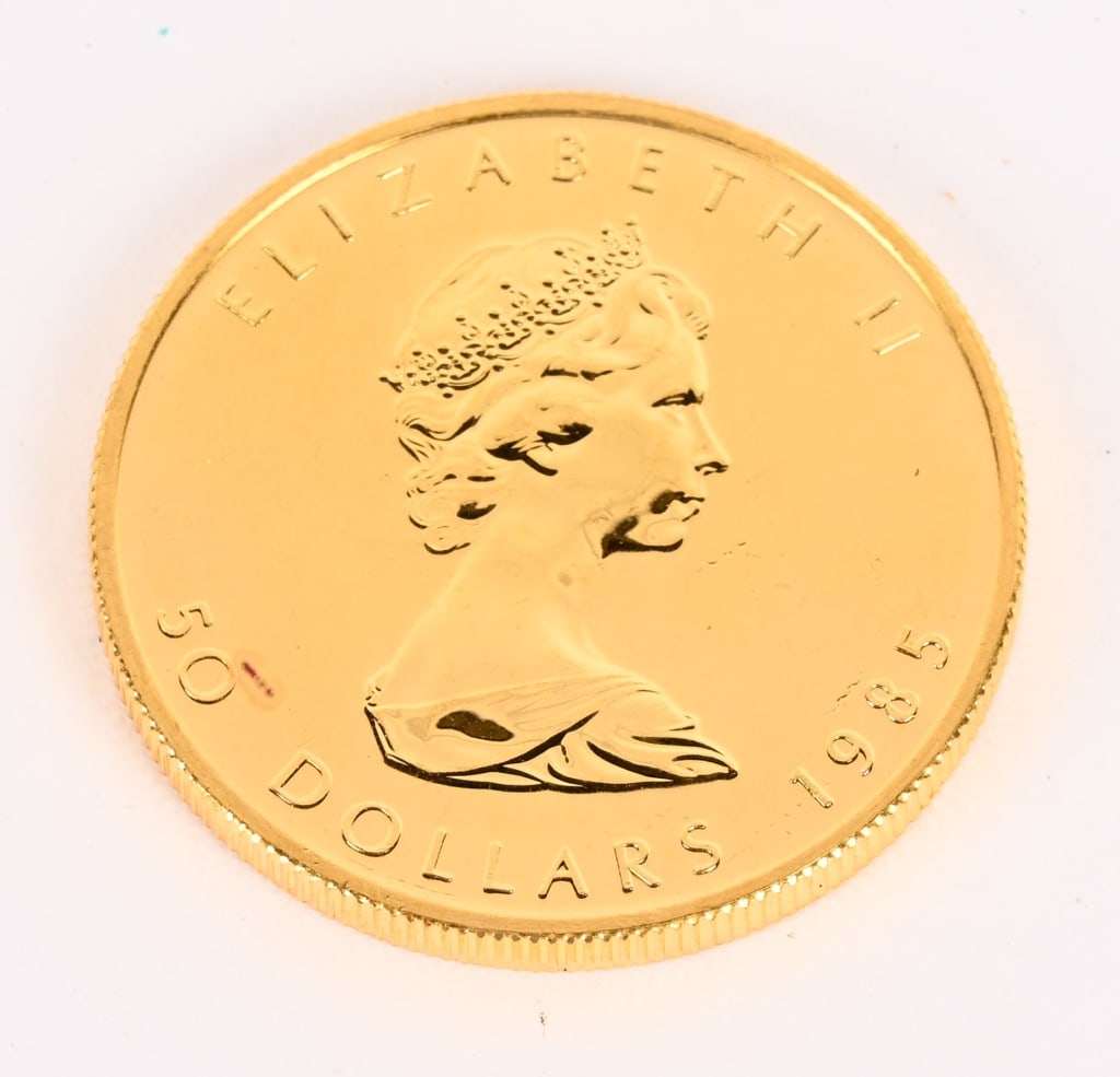 1985 CANADA GOLD MAPLE LEAF $50 COIN: 1985 Canada Gold Maple Leaf $50 Coin. 1oz .999 Gold