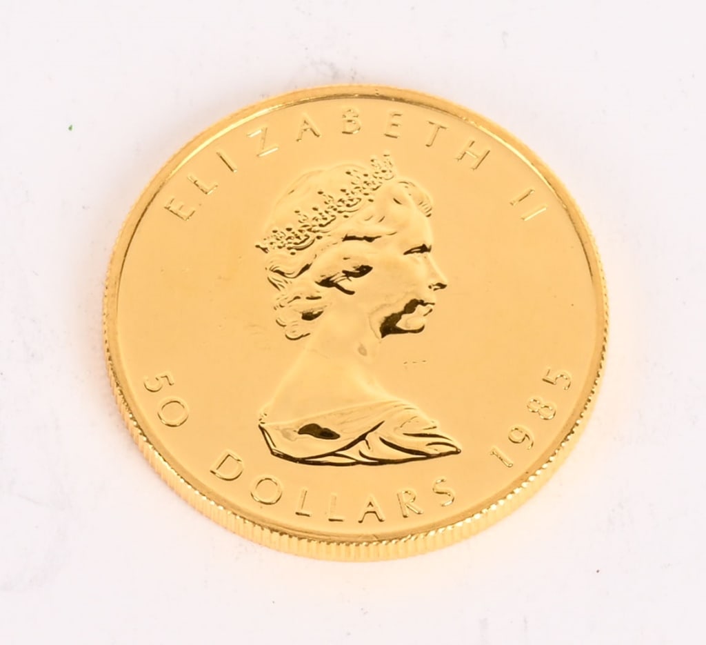 1985 CANADA GOLD MAPLE LEAF $50 COIN: 1985 Canada Gold Maple Leaf $50 Coin. 1oz .999 Gold