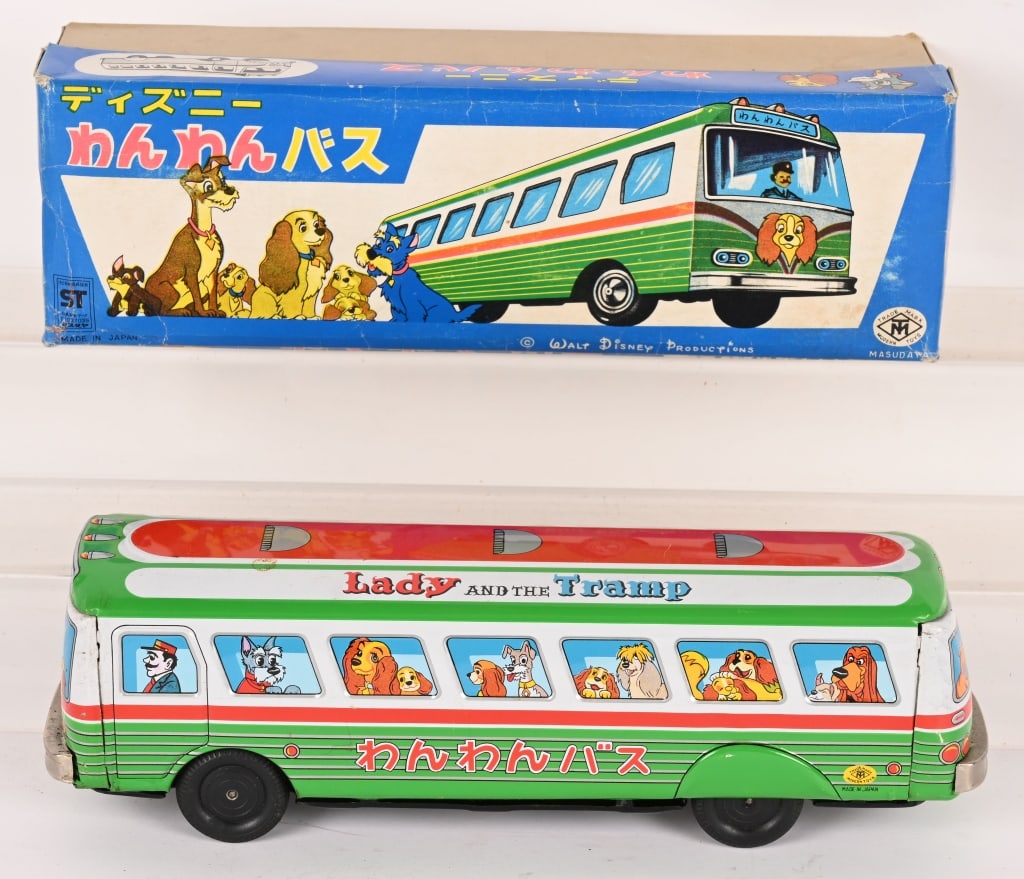 JAPAN TIN FRICTION DISNEY'S LADY & TRAMP BUS (1 of 8)