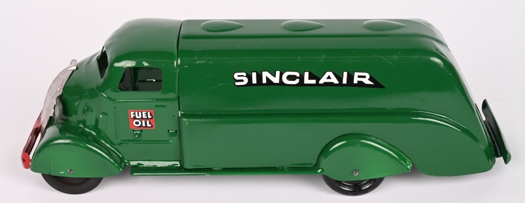 MARX STUDEBAKER SINCLAIR TANK TRUCK: Wonderful restored Marx Sinclair Tank Truck. Studebaker Cab Over style truck. Very nice accurate restoration. 17" Excellent Provenance: Tar Heel Toys the Dennis Sapp Collection