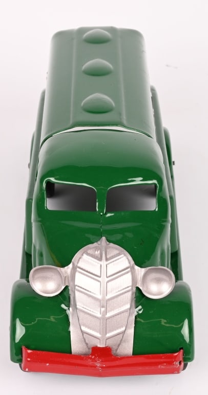 MARX STUDEBAKER SINCLAIR TANK TRUCK - 2