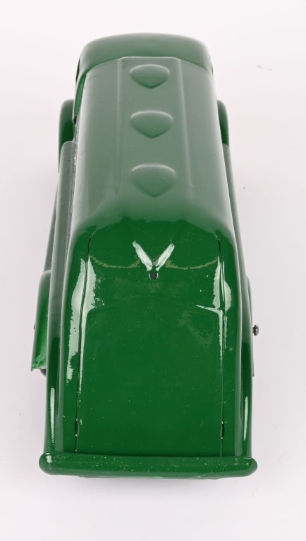 MARX STUDEBAKER SINCLAIR TANK TRUCK - 4