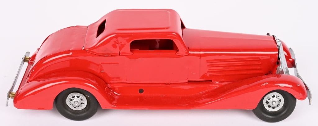 MARX WINDUP FIRE CHIEF COUPE - 3