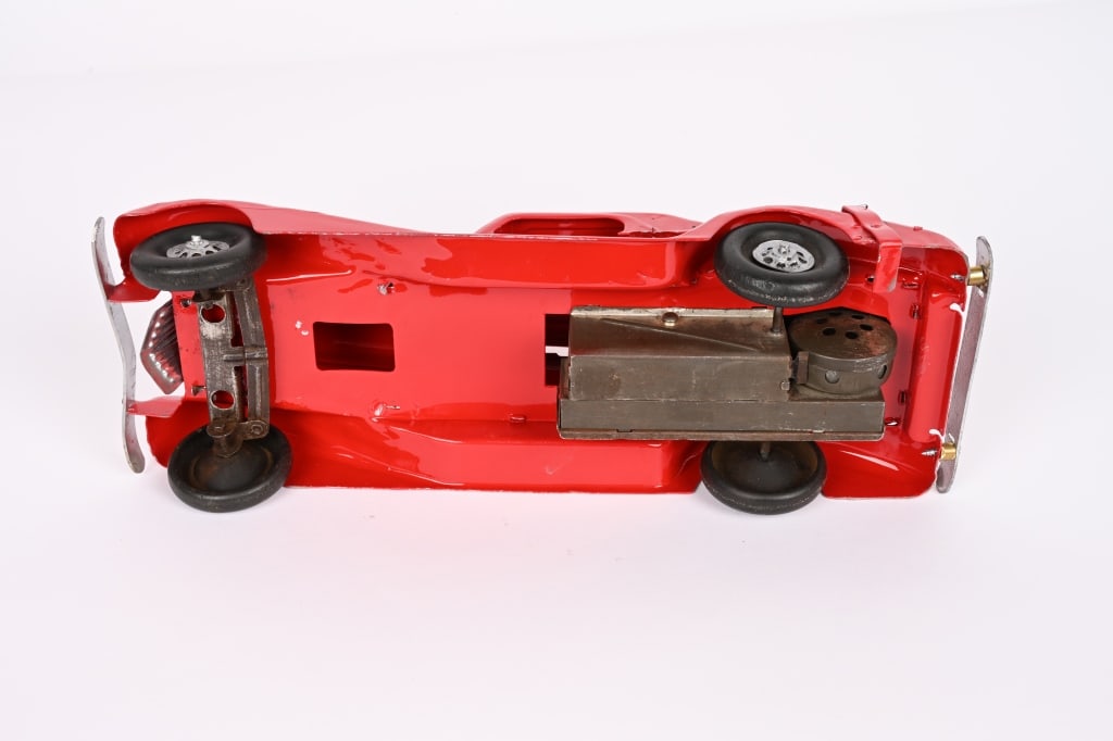 MARX WINDUP FIRE CHIEF COUPE - 5