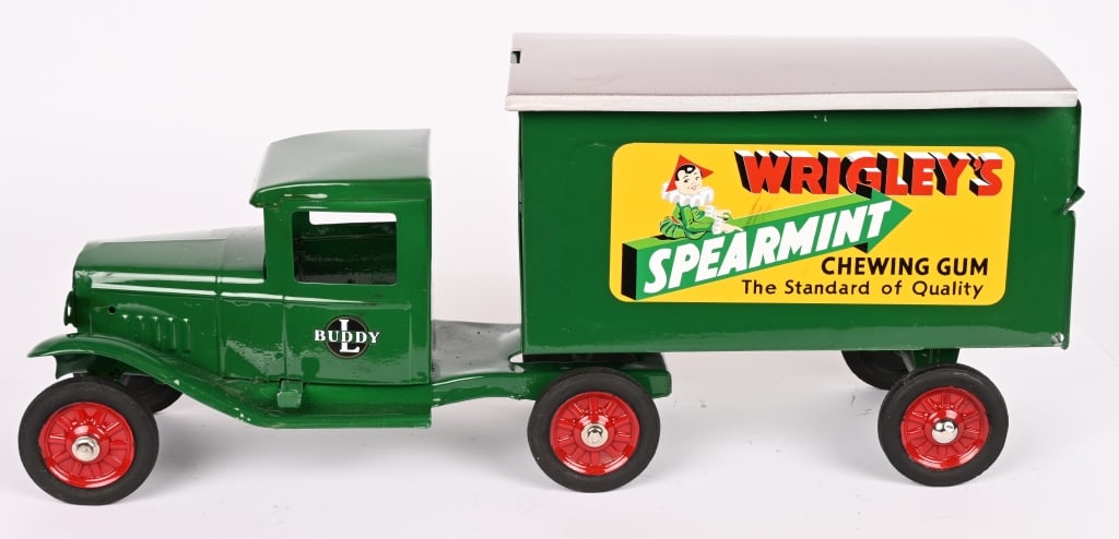 BUDDY L WRIGLEYS SPEARMINT GUM TRUCK: Wonderful restored Buddy L Wrigleys Spearmint Gum Truck. Has electric headlights. Great looking truck. Has nice decals on trailer. Nice addition to any collection. 22" Excellent Provenance: Tar Heel T