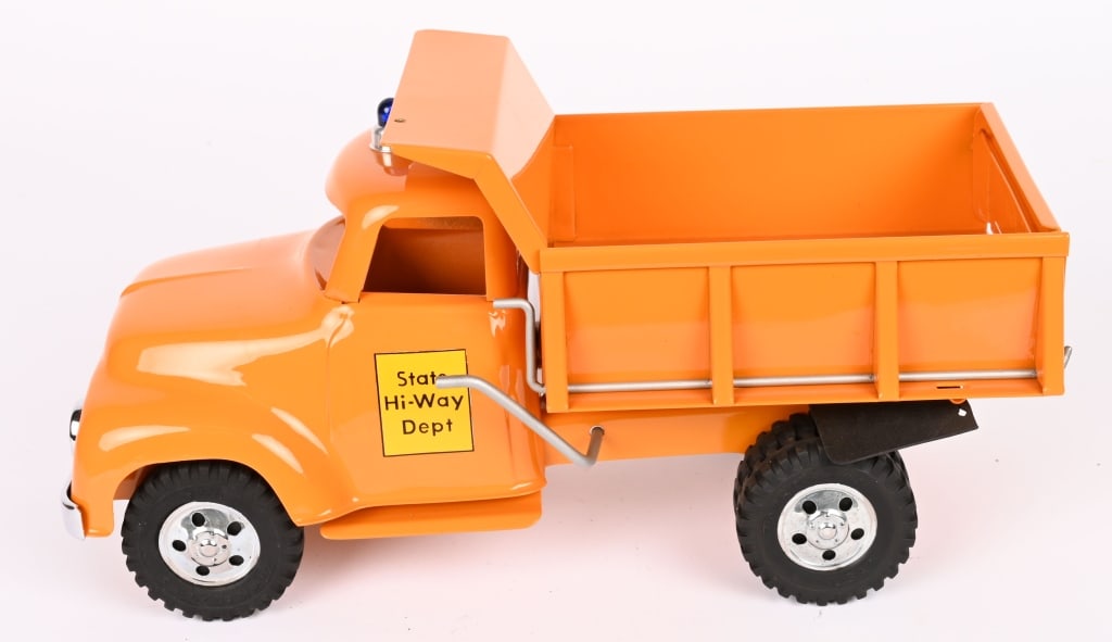TONKA STATE HI-WAY DEPT DUMP TRUCK (1 of 5)