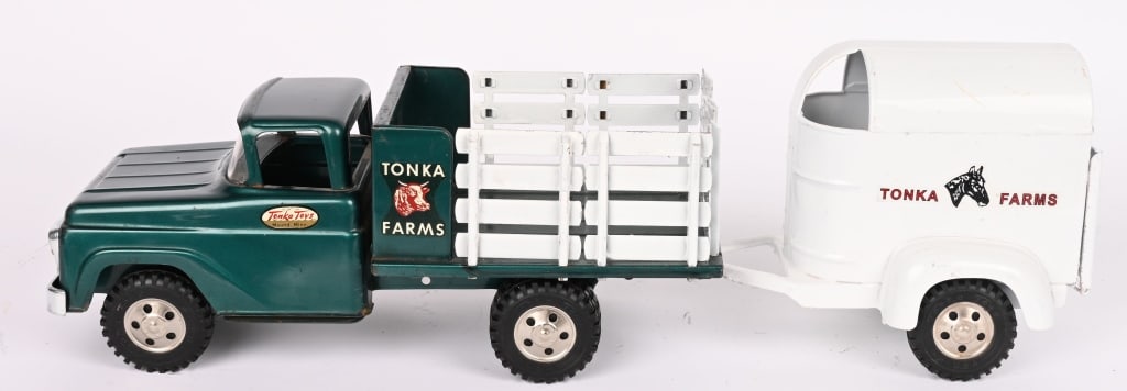 1959 TONKA FARMS STAKE TRUCK & HORSE TRAILER (1 of 6)