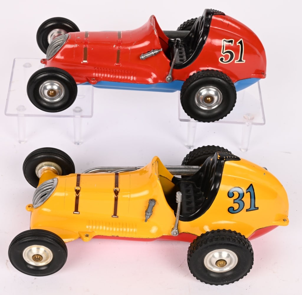 2- McCOY THIMBLE DROME RACE CARS: Both original in great condition. Nice examples of 40s-50s gas Powered racers. 10" Excellent