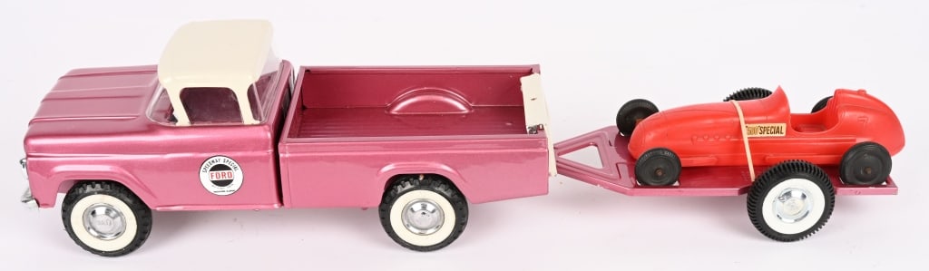 NYLINT FORD SPEEDWAY SPECIAL TRUCK & RACE CAR: Great looking restored set. Comes with original race car. Great looking toy. 23" Excellent Provenance: Tar Heel Toys the Dennis Sapp Collection