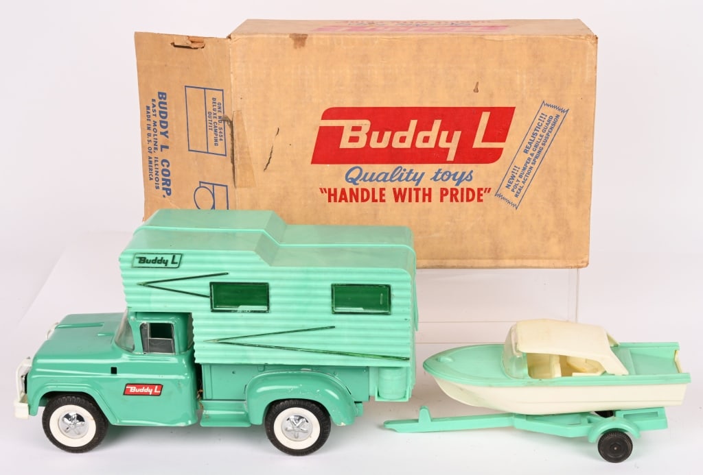 BUDDY L #5454 DELUXE CAMPING OUTFIT w/ BOX: Nice original Buddy L Camper with Boat and Trailer. Great condition. Boxed 24" Excellent