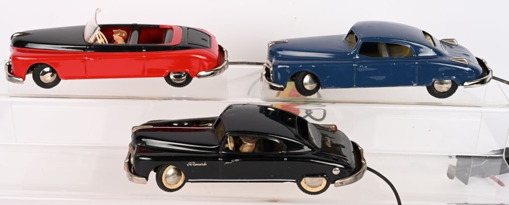 3- ARNOLD REMOTE CONTROL CARS (1 of 4)