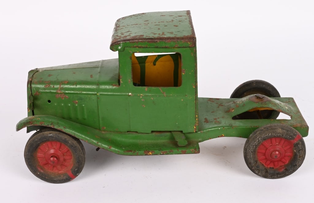 BUDDY L PRESSED STEEL CAB (1 of 5)