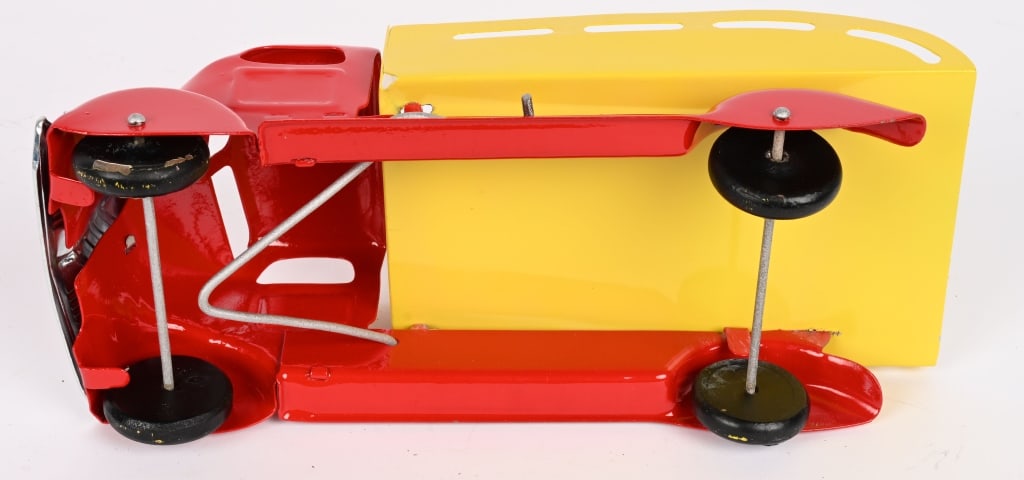 MARX STUDEBAKER DUMP TRUCK - 5