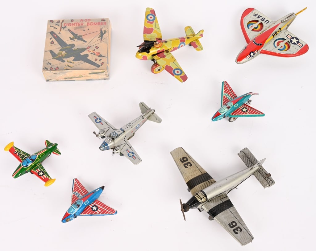 JAPAN TIN AIRPLANES (1 of 11)