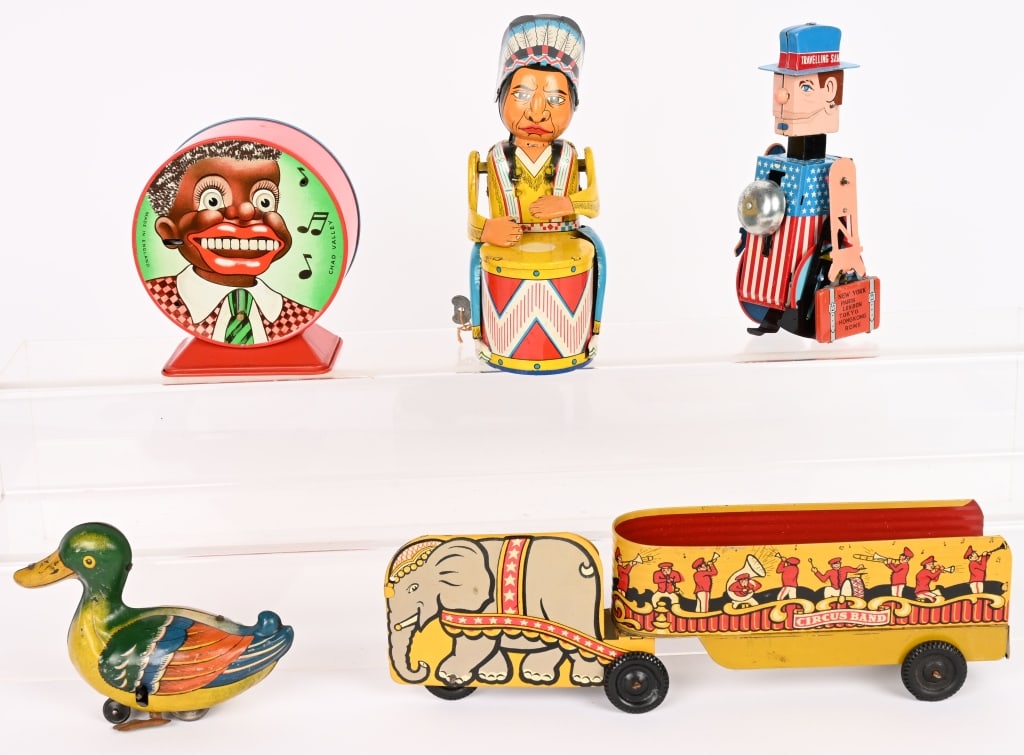 LOT OF TIN TOYS (1 of 10)