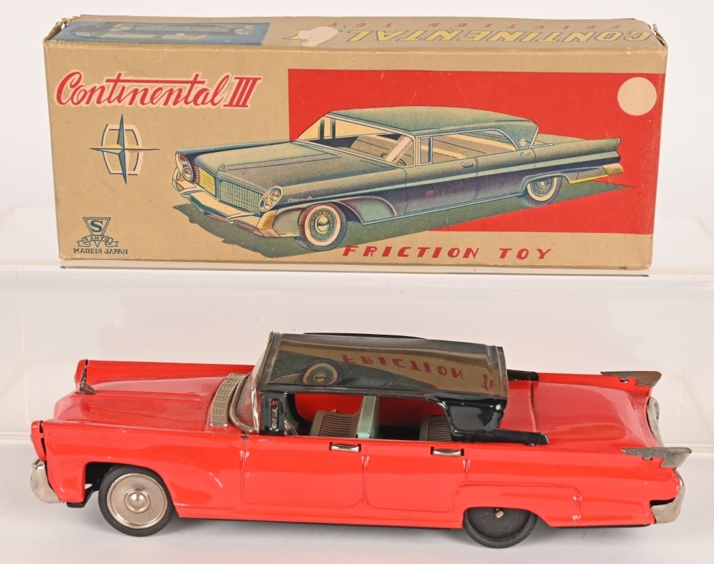 JAPAN TIN FRICTION LINCOLN CONTINENTAL III w/ BOX (1 of 7)