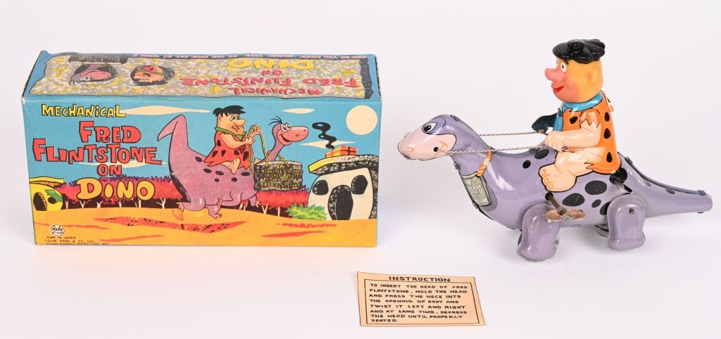 LINEMAR TIN WINDUP FRED FLINTSTONE ON DINO w/ BOX: Linemar tin windup Fred Flintstone on Dino. All original with nice colors. Windup works. Comes with nice colorful style Box. 8" Excellent