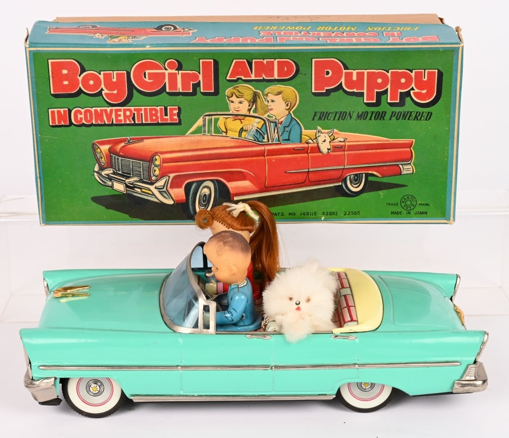 KANTO TIN FRICTION BOY GIRL & PUPPY CONVERTIBLE (1 of 10)