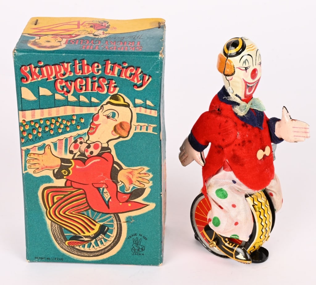 TPS TIN WINDUP SKIPPY CYCLIST w/ BOX: All original in nice condition. Works. Boxed 5 1/2" Excellent