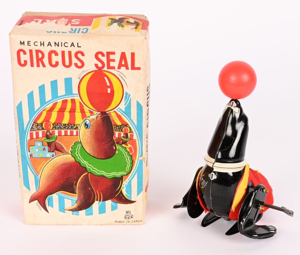 TPS TIN WINDUP CIRCUS SEAL w/ BOX: All original in nice shape. Windup works. Boxed 7" Excellent