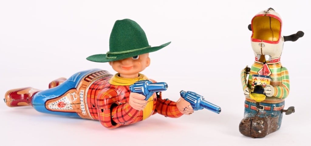 TPS WINDUP COWBOY & CANDY CANINE (1 of 7)