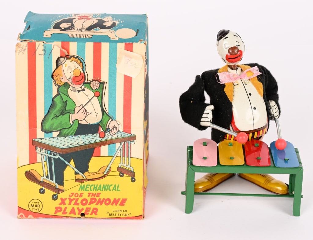 LINEMAR WINDUP JOE XYLOPHONE PLAYER w/ BOX: All original in great shape. Windup works. Boxed 5" Excellent