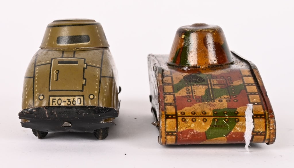 PRE-WAR JAPAN TIN WINDUP EXPLODING BRIDGE & TANKS - 6