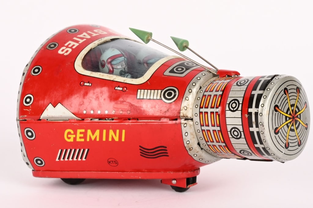 JAPAN TIN FRICTION GEMINI SPACE CAPSULE (1 of 5)