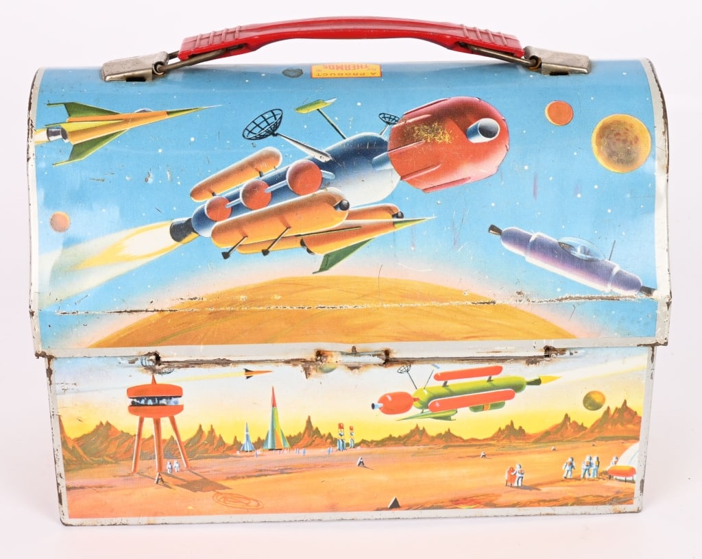 3- SPACE RELATED LUNCH BOXES - 12