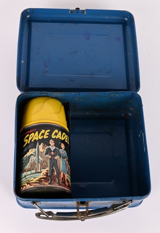 3- SPACE RELATED LUNCH BOXES - 4