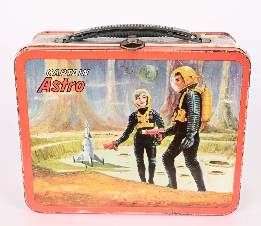 3- SPACE RELATED LUNCH BOXES - 5