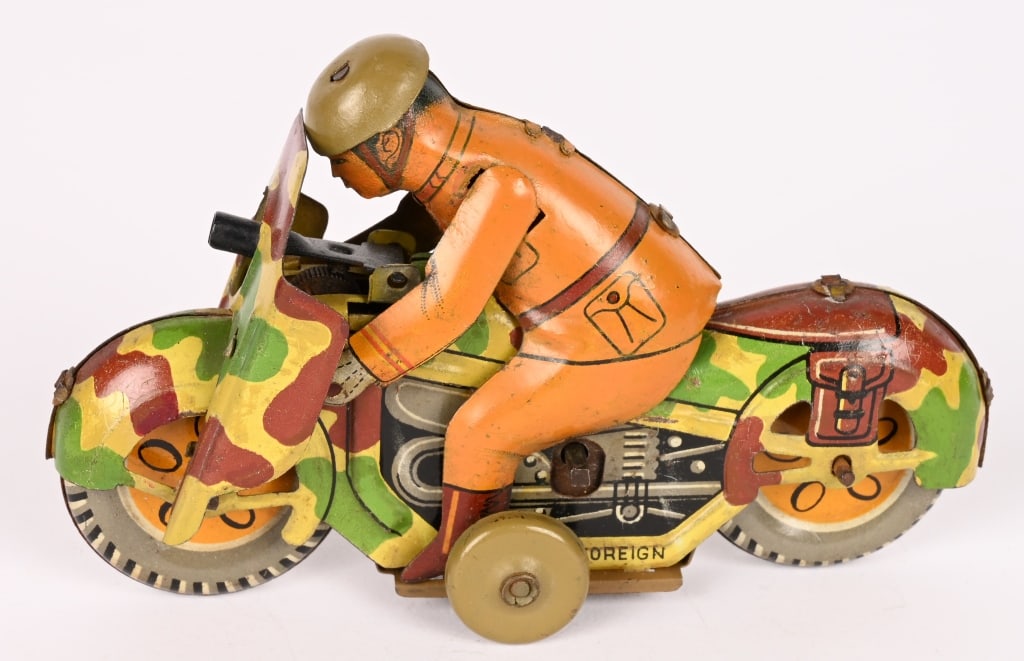 JAPAN TIN FRICTION SOLDIER ON MOTORCYCLE (1 of 5)
