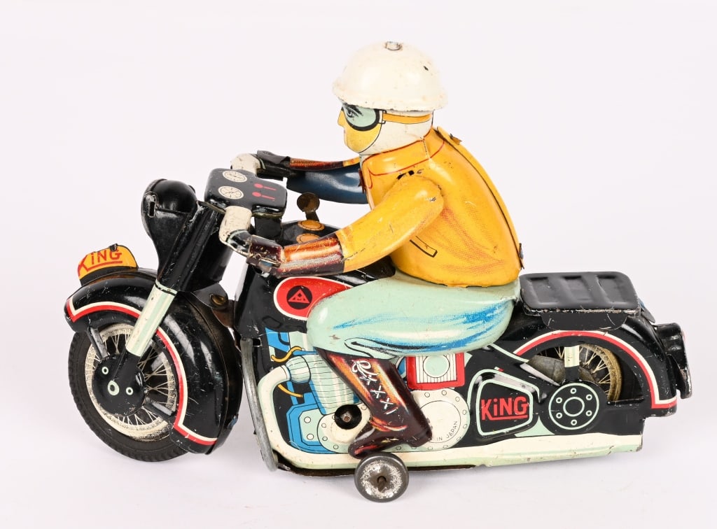 JAPAN TIN WINDUP KING MOTORCYCLE: All original in nice condition. Windup works. 6" Excellent