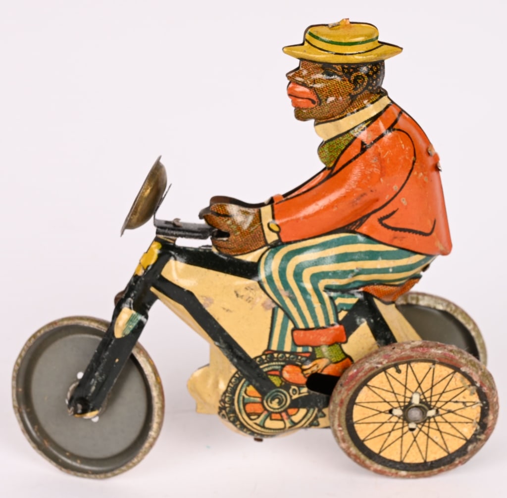 CKO BLACK DANDY ON 3 WHEEL MOTORCYCLE (1 of 4)