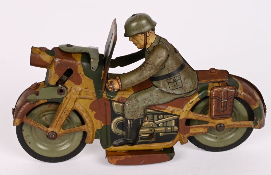 JAPAN TIN WINDUP MILITARY MOTORCYCLE: All original with nice details. Windup works. 5 1/2" Excellent