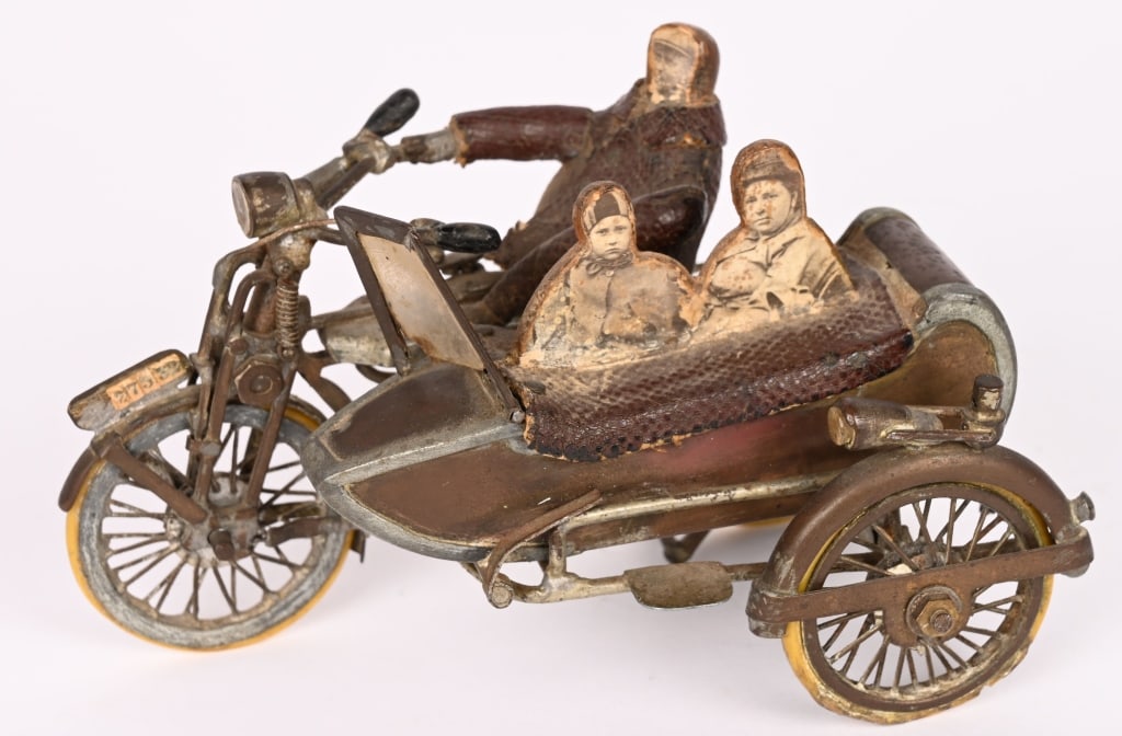 UNUSUAL METAL MOTORCYCLE w/ SIDECAR: All original very delicate metal construction. Has actual pictures as riders in sidecar. 5" Excellent