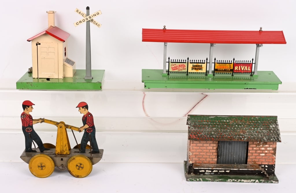 LOT- GIRARD TIN WINDUP HANDCAR & TRAIN BUILDINGS (1 of 8)