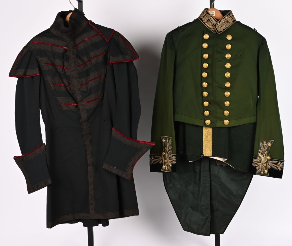 ROYAL COMPANY OF ARCHERS QUEENS BODYGUARD UNIFORM (1 of 18)