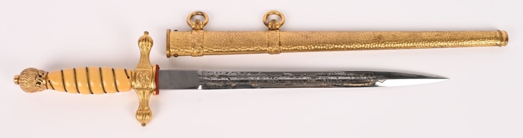 WWII KRIEGSMARINE 1ST MODEL NAVAL DAGGER HOLLER (1 of 11)
