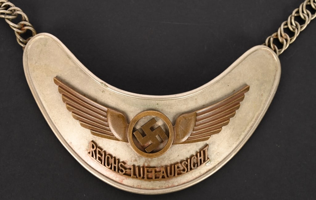 WWII LUFTWAFFE AIR TRAFFIC CONTROLLER'S GORGET WW2 - 2