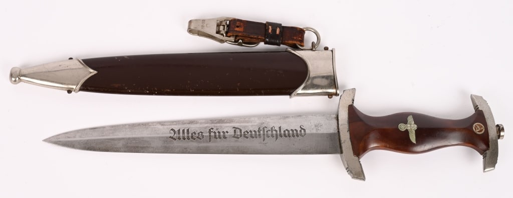 WWII NAZI GERMAN SA DAGGER RZM 7/85 A. EVERTZ WW2: Model 1933 SA dagger marked RZM 7/2 1937 on ricasso. M7/85 is code for maker Arthur Evertz of Solingen. The other side is marked "Alles fur Deutschland", (All/Everything for Germany). The 8 3/4" blade